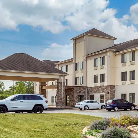 Comfort Inn & Suites North Aurora - Naperville
