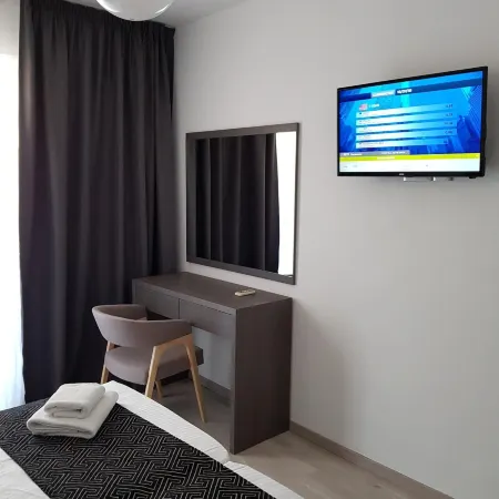Les Palmiers Petrou Apartments