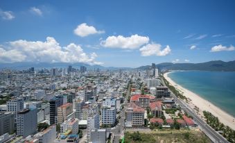 Apartment SeaView at Muong Thanh Residence