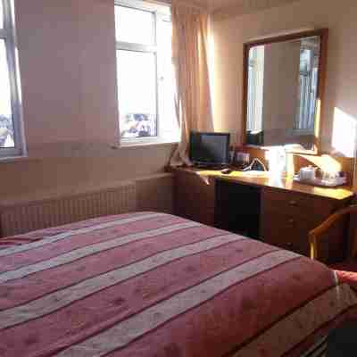 County Hotel Rooms