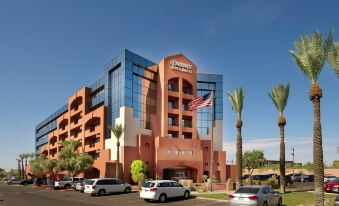 Drury Inn & Suites Phoenix Airport
