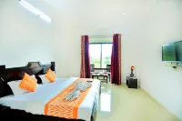 Rang Bhawan Inn- A Lake View Hotel Hotels near Kumbhalgarh Wildlife Sanctuary