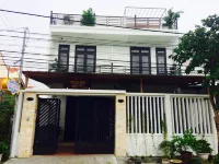 Golden Bee Homestay โรงแรมใกล้เติ่นอัน