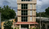 Treebo C Plaza