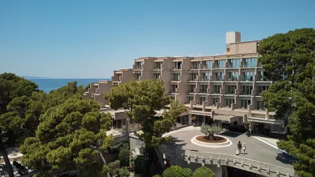 Bluesun Hotel Soline Отели в г. Zadvarje