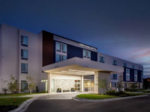 堪薩斯城機場SpringHill Suites飯店 梅酒店