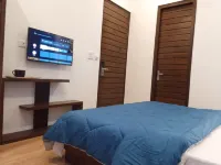 Joey's Hostel Rishikesh Hotels in Rishikesh
