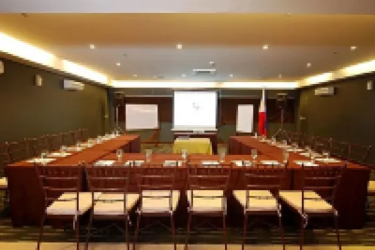 Lancaster Hotel Manila