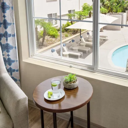 Hilton Garden Inn Carlsbad Beach