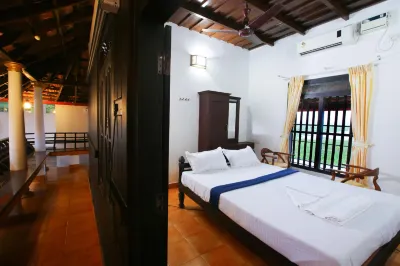 Palmy Lake Resort Hotels near Mullakkal Rajarajeswari Temple