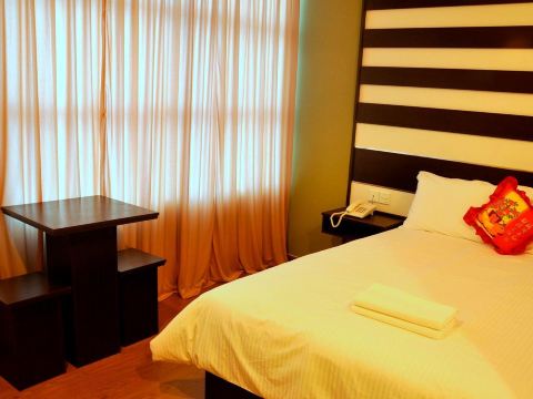 Grand Kapar Hotel