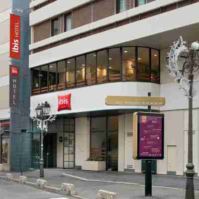 Hôtel ibis Paris Pont de Suresnes Hotel Exterior