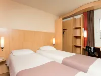 Ibis Paris Issy-Les-Moulineaux Val de Seine Các khách sạn ở Issy-les-Moulineaux