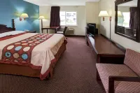 Super 8 by Wyndham Heath/Newark Hotels in Granville
