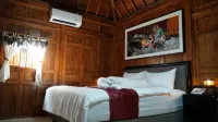 Blarak Villa Hotel di Dlingo