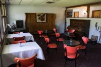 The Wayside Inn - bar