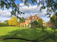 Hook House Hotel di Winchfield