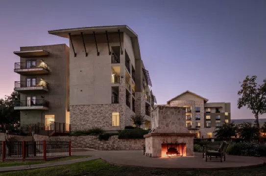 Courtyard New Braunfels River Village