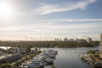 Courtyard by Marriott Oceanside Fort Lauderdale Beach