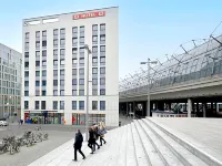 Meininger Hotel Berlin Hauptbahnhof 地下鉄ブンデスターク駅周辺のホテル