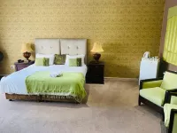 Bella Casa Guesthouse Hotels in Bryanston