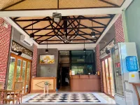 Thienhom Amphawa Resort Hotels in Bang Khonthi