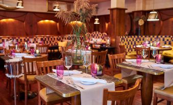 Erck- Flair Hotel & Restaurant