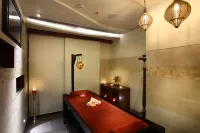 Mahagun Sarovar Portico Suites - Spa