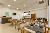Ginger Aurangabad - breakfast