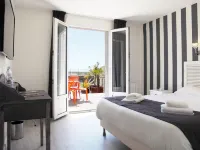 Logis le Castel AC'h Hotels in Plouider
