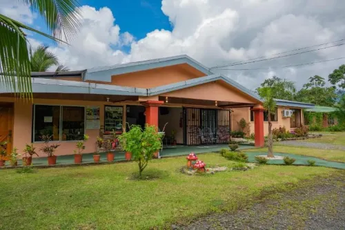 La Palmera Real - Suối nước nóng