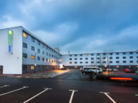 Holiday Inn Express MANCHESTER AIRPORT by IHG Hotels in Ringway