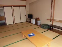 Quince Moriyoshi Hotels near Takanosu Central Park