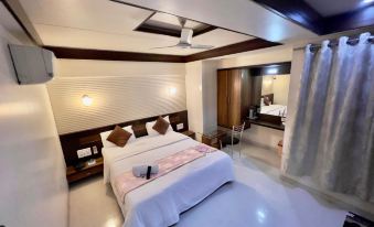 Hotel Comfort - Near Railway Station Surat, Gujarat