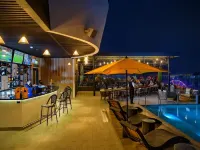 DoubleTree by Hilton Guayaquil Hotels near Simon Bolivar