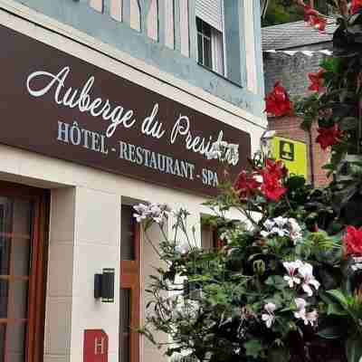 Logis l'Auberge du President Hotel Exterior