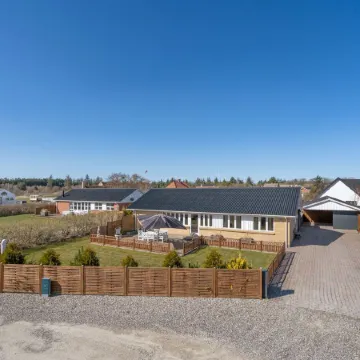 "Bitta" - 500m from the Sea