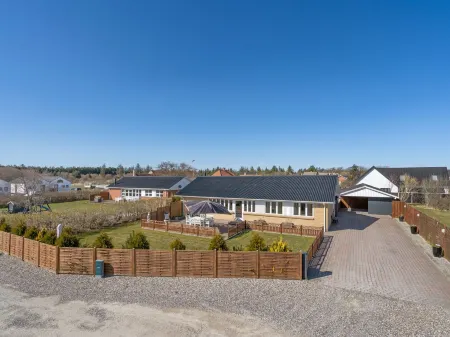 "Bitta" - 500m from the Sea