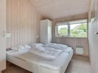 "Lili" - 400m from the Sea