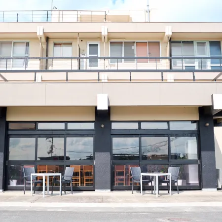 J-Hoppers Lake Biwa Guesthouse