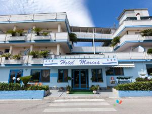 Hotel Marina