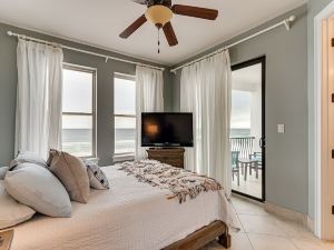 Ocean Front Escape 4 Bedroom Home by RedAwning