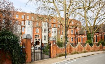 The Camberwell Classic - Modern 1Bdr Flat