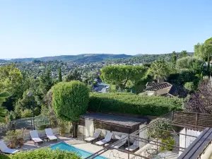 Hôtel la Grande Bastide