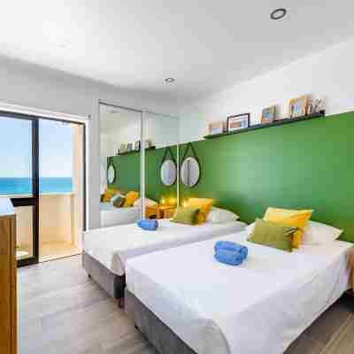 Sweet Ocean Rooms