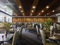 Ibis Auckland Ellerslie Hotels near ASB Showgrounds