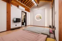 Gyeongju Wonhwaru Gyeongju Najeong Well周辺のホテル