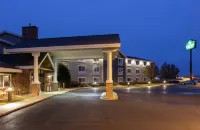 AmericInn by Wyndham Beaver DAM