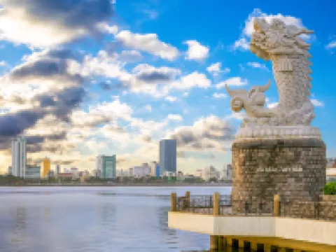 Corgi House Danang - Steps from Dragon Bridge Hotels in Da Nang