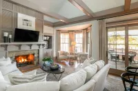 The Ritz-Carlton Reynolds, Lake Oconee Hotels in Greene County